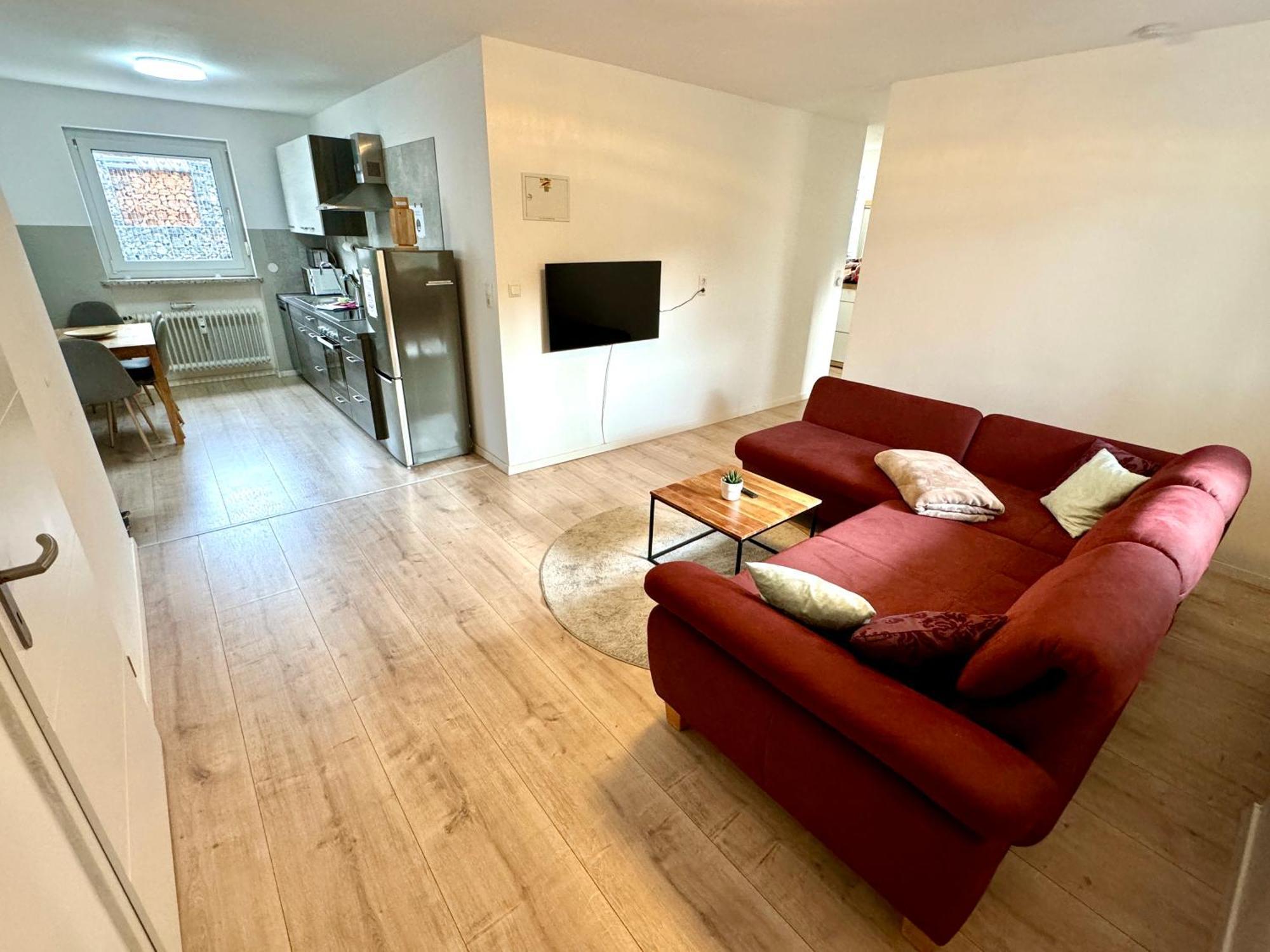 Ferienwohnung "Sorgenfrei" In Coburg ! - Im Eg Mit Privatparkplatz & Balkon Exterior foto