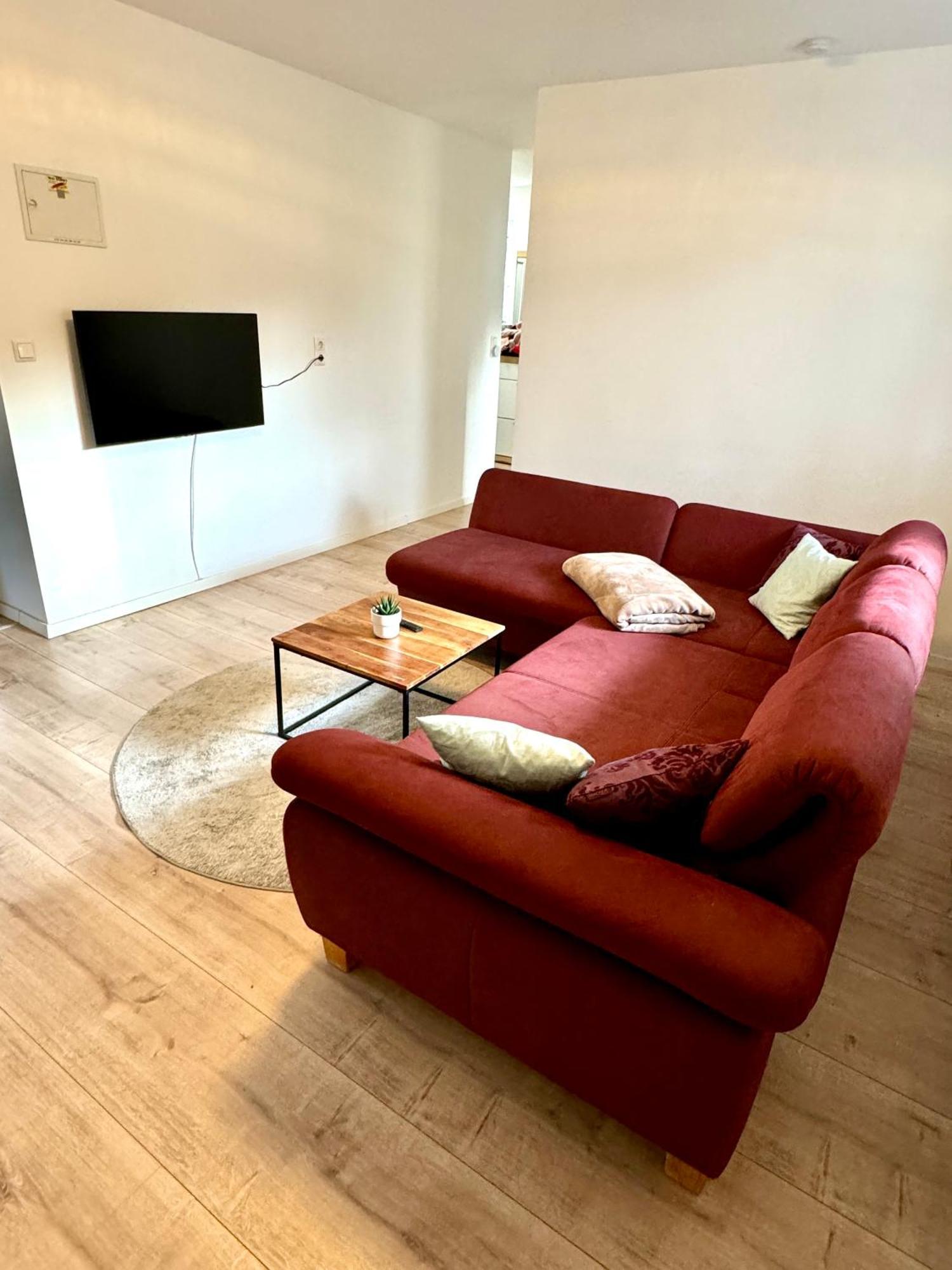 Ferienwohnung "Sorgenfrei" In Coburg ! - Im Eg Mit Privatparkplatz & Balkon Exterior foto